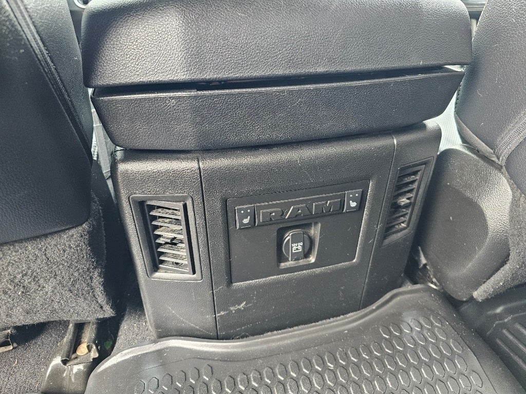 2018 RAM 3500 Laramie Mega Cab 4x4 6'4' Box